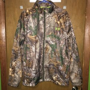 UnderArmour Scent Control Realtree Xtra Soft Shell